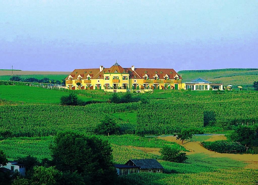 Das Roemerstein Light - Einfach Meins Hotel Loipersdorf bei Fuerstenfeld Bagian luar foto