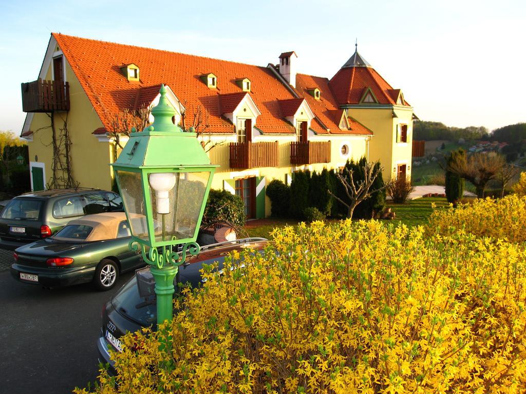 Das Roemerstein Light - Einfach Meins Hotel Loipersdorf bei Fuerstenfeld Bagian luar foto