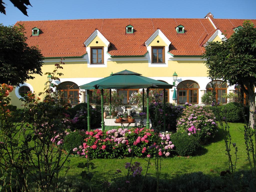 Das Roemerstein Light - Einfach Meins Hotel Loipersdorf bei Fuerstenfeld Bagian luar foto